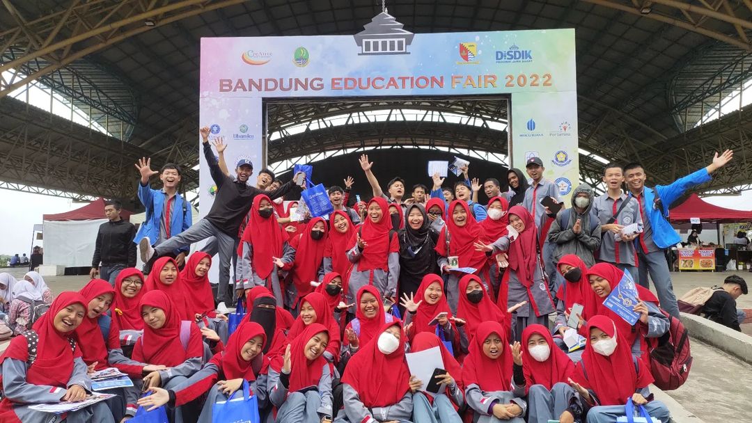 SMKIT Baitul Aziz Mengikuti Acara  Bandung Education Fair 2022 Di  Gedung Budaya Sabilulungan