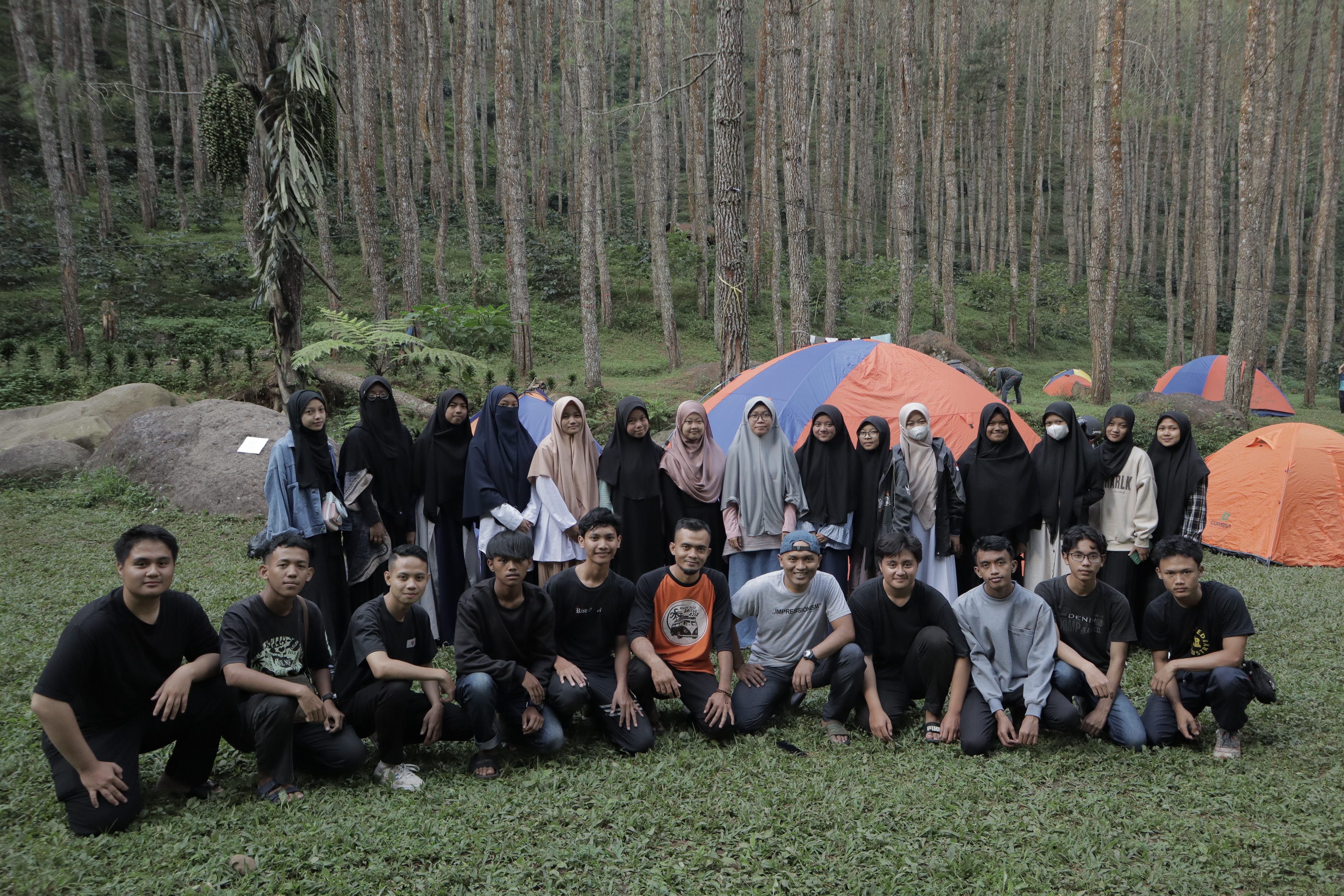 Kegiatan Rihlah Sekaligus Perpisahan  Siswa SMKIT Baitul Aziz Angkatan  2023